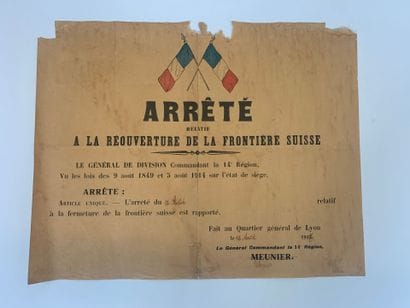 Lot de 13 affiches comprenant : - Ordre de...
