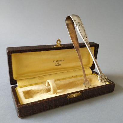 A. MUGNIER in Dijon
Minerve hallmarked silver...
