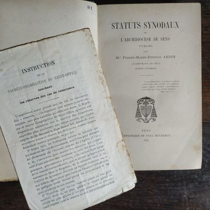 STATUTES SYNODAUX de l'archidiocèse de Sens,...