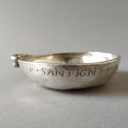 AVALLON, 1744-1780
Silver wine cup with thumb...