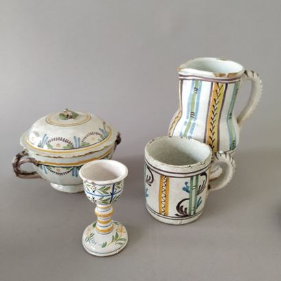 NEVERS, 18th and early 19th century
Earthenware...