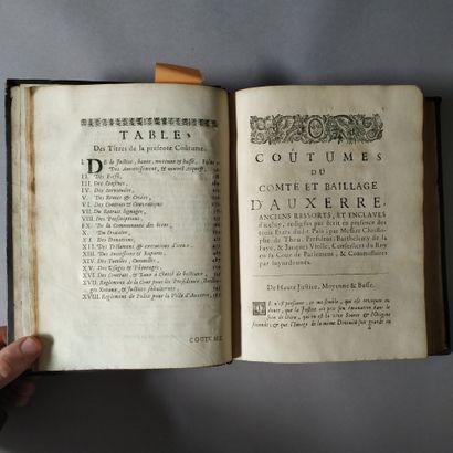 [Coutume. Auxerre. 1693]. BILLON (Edme),...