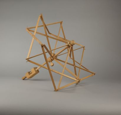 GAD. Wooden wool dispenser for tabletop mounting
L...