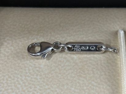 Chopard Happy Diamond
White gold bracelet...