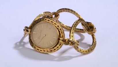 CHAUMET
Ladies' wristwatch in 18K (750/000)...