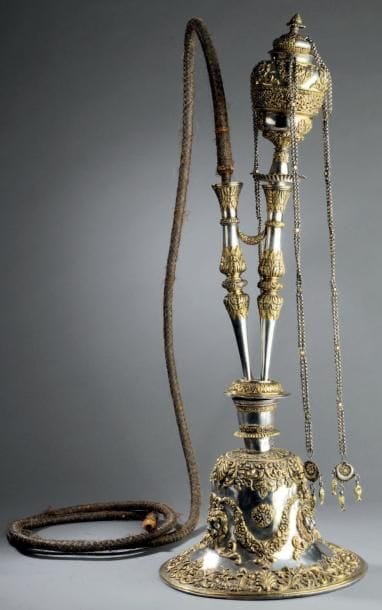 Exceptionnel kalian en argent, commande du...