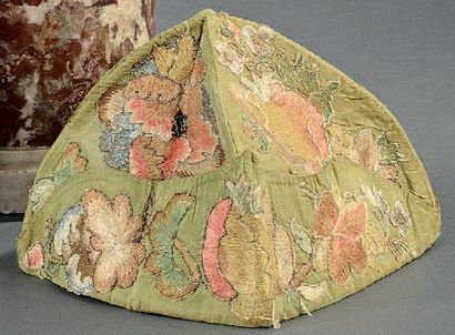 Bonnet d'homme, époque Louis XV, bonnet à...