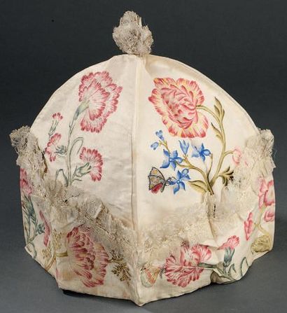 Bonnet d'intérieur, milieu du XVIIIe siècle,...