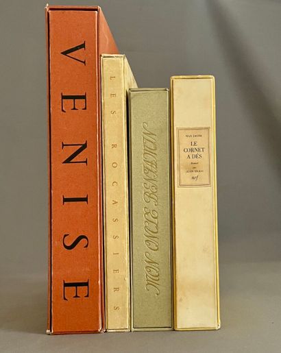 [Illustrated]. Set of 4 modern illustrated...