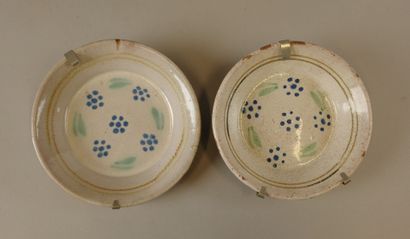 Lot : Ancien pot à onguent en albâtre. Belle...