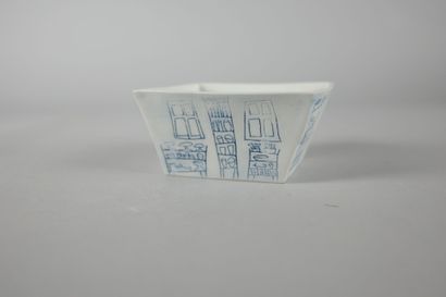 SH, probablement suisse. Coupe en porcelaine...