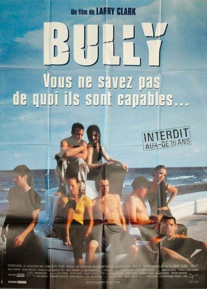 Lot de 3 affiches comprenant : 
Bully. Affiche...