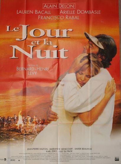 Lot de 5 affiches comprenant : 
Promotion...