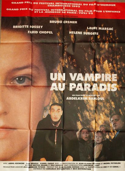 Lot de 3 affiches comprenant : 
La crise....