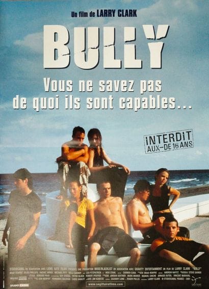 Lot de 3 affiches comprenant : 
Bully. Affiche...