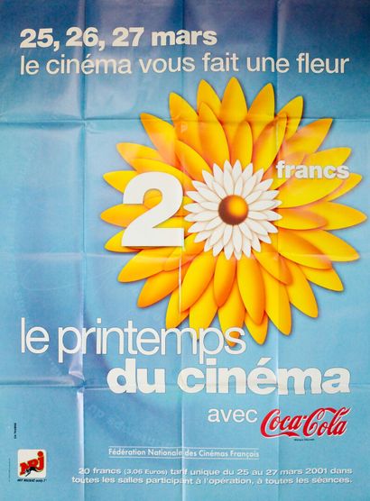 Lot de 8 affiches et 4 photogrammes comprenant...