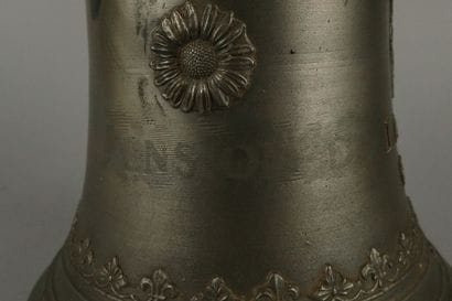 PASSARD FOUNDRY, Annecy. Bronze carillon...