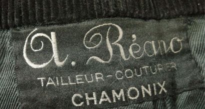 SAVOIE. Two-piece men's suit made of black...