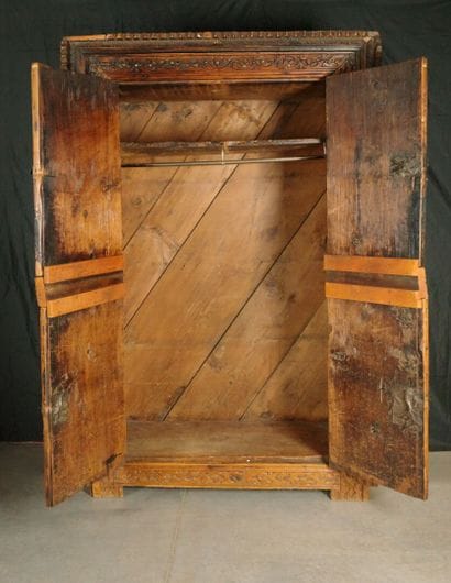 AFGHANISTAN. Exceptional cabinet made of...