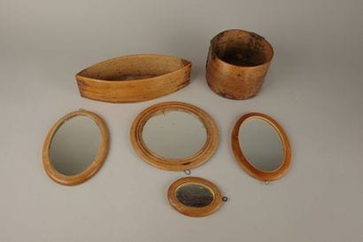 Set consisting of an antique small wooden...
