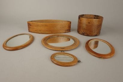 Set consisting of an antique small wooden...