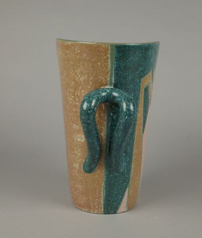 Probably made by Poterie de la Chapelle,...