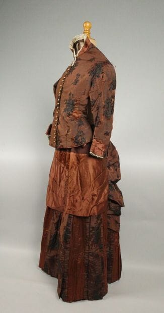 BRESSE. A so-called “tournure” dress made...