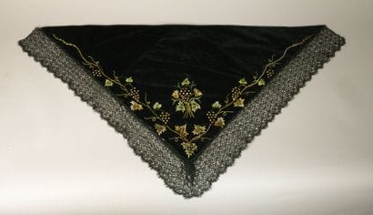 SAVOIE. Triangular shawl made of black silk...