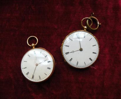Deux montres en or, l'une guillochée, l'autre...