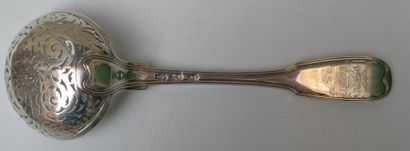 Cuiller à sucre en argent, modèle à double...