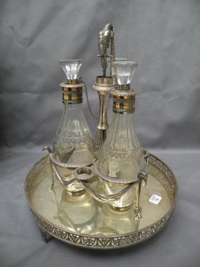 Service à liqueur en argent, la prise à décor...