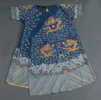 Robe en soie tissée (kesi), jifu Chine, dynastie...
