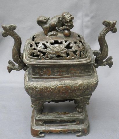 Brûle-parfum tétrapode en bronze Chine De...