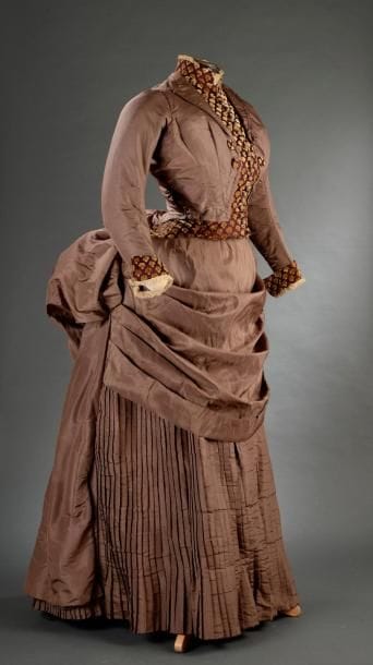 Robe de jour, vers 1885. En gros de Tours...