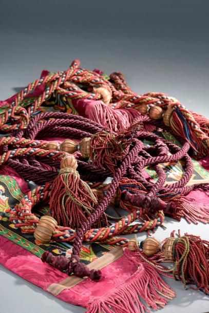 Cantonnière et passementerie, Second Empire....