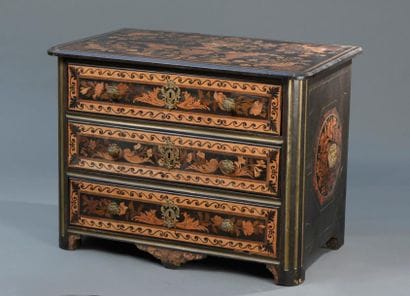 Commode en marqueterie de bois teinté sur...
