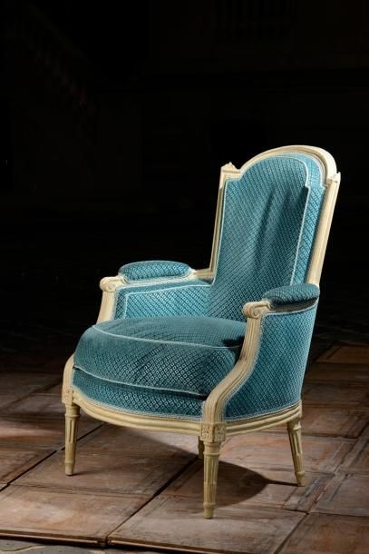 Bergère à dossier cabriolet, estampillée...