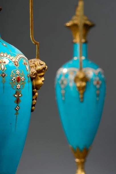 Paire de vases fuseaux, signés M Son A. Giroux...