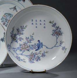 Assiette en porcelaine polychrome Chine,...