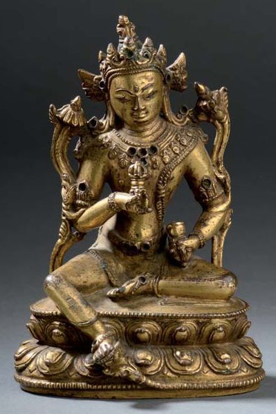 Statuette de Bodhisattva en bronze doré Sino-tibétain,...