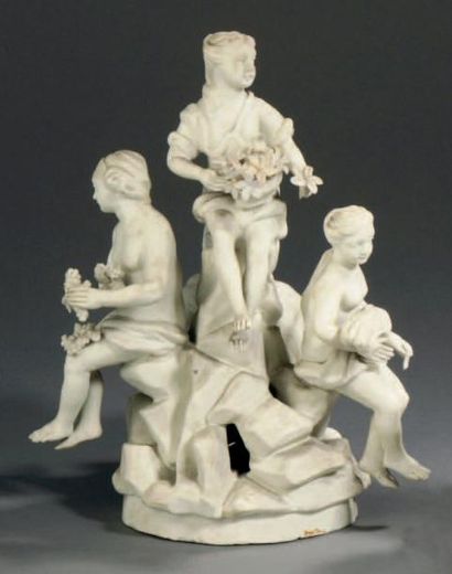 ORLEANS
Groupe en biscuit de porcelaine tendre...