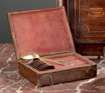Suite de douze cuillers par Alberti. En vermeil,...