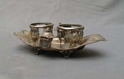 Monture d'huilier, Paris 1783-84. En argent...