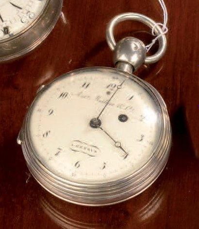 Montre de gousset le boîtier en argent gravé...