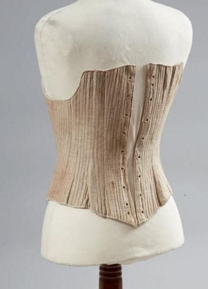 Corps à baleines, vers 1750-1760. En toile...