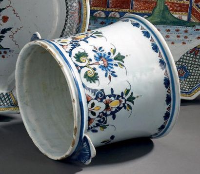 ROUEN
Seau à bouteille cylindrique à deux...