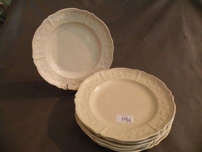 EST DE LA FRANCE
Suite de six assiettes en...