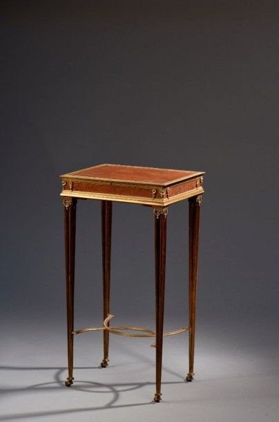 Petite table travailleuse de style Empire,...