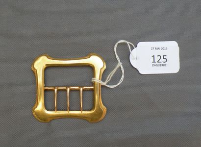 Large boucle de ceinture en or par G. Keller....