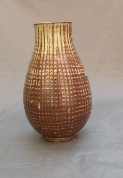 ACCOLAY (1945-1992)
Vase ovoïde allongé en...